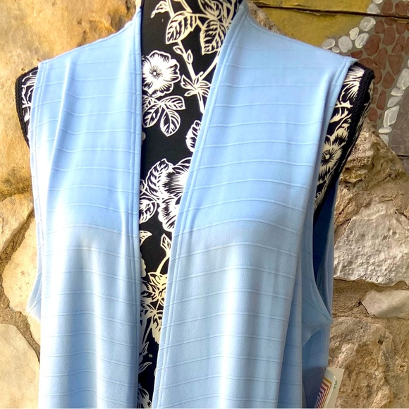 NWT Lularoe Light Blue Joy Size Large L - Picture 7 of 9